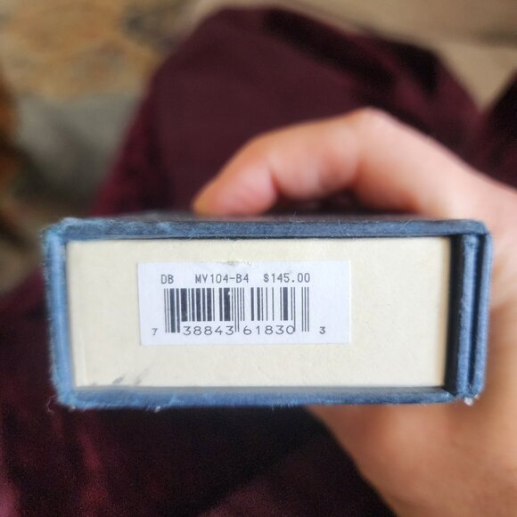 Dooney and Bourke watch - Picture 5 of 5